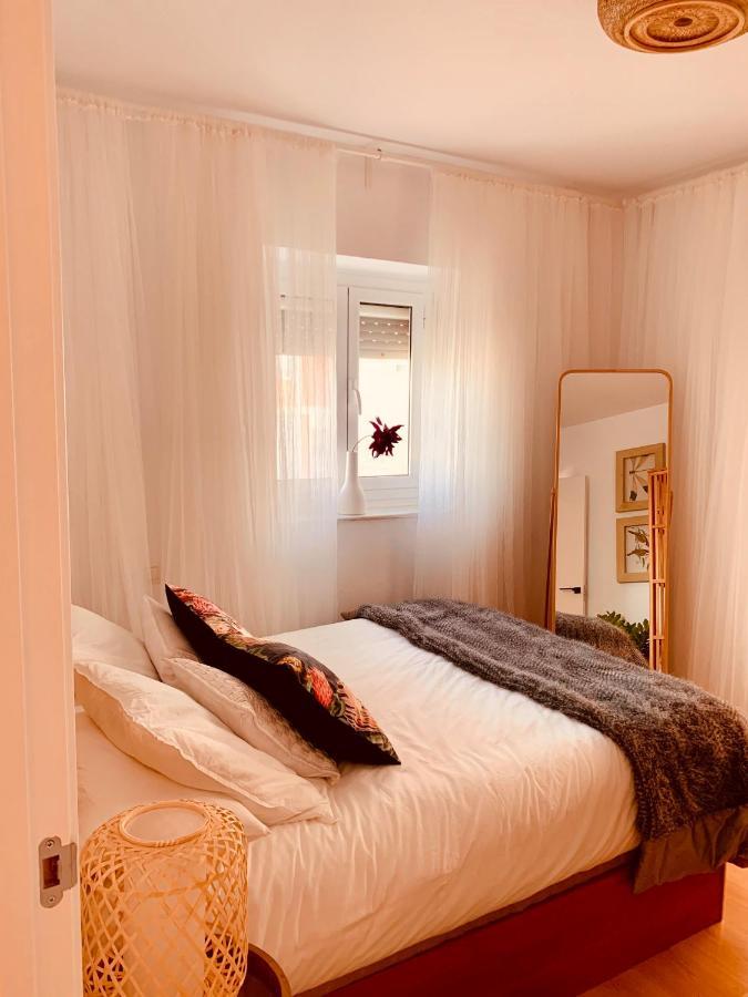 Micaela Apartment Cadiz Bagian luar foto